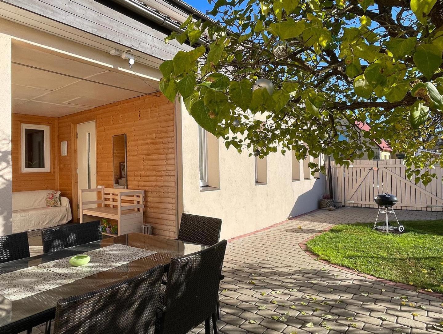 Liisupesa Apartment With Sauna And Garden Pärnu Extérieur photo