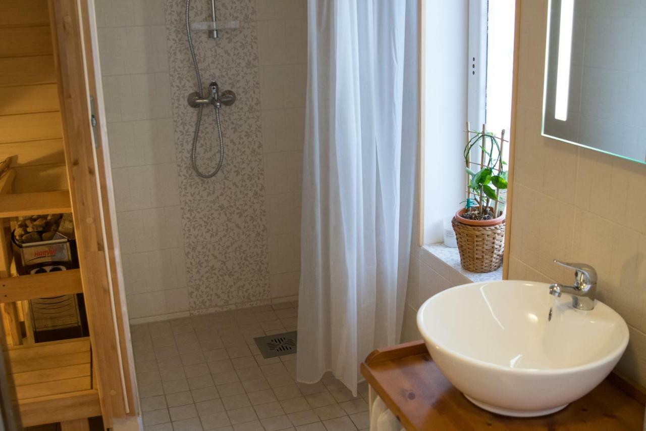 Liisupesa Apartment With Sauna And Garden Pärnu Extérieur photo
